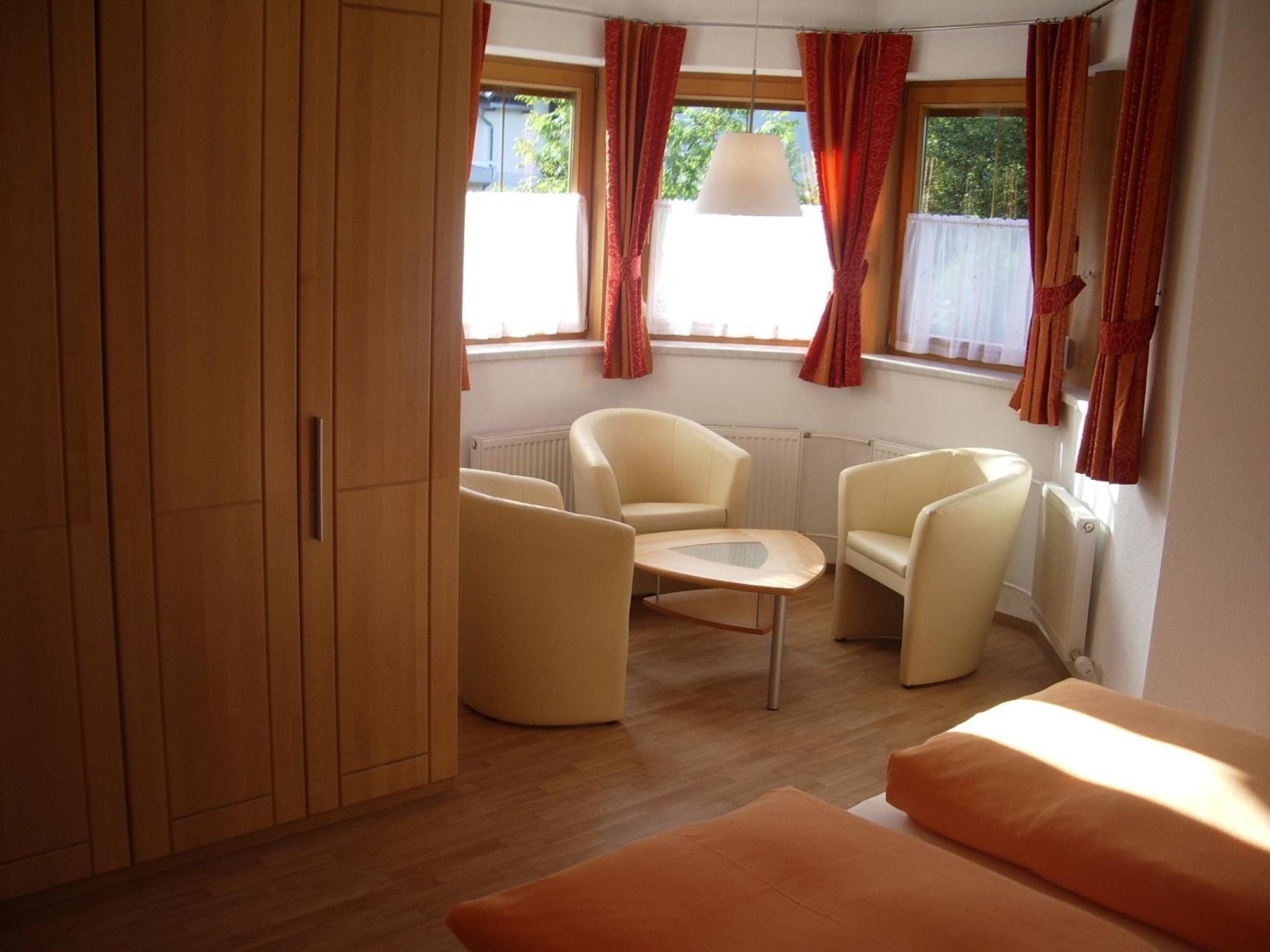 Haus Peter Schiestl Apartman Zell am Ziller Kültér fotó