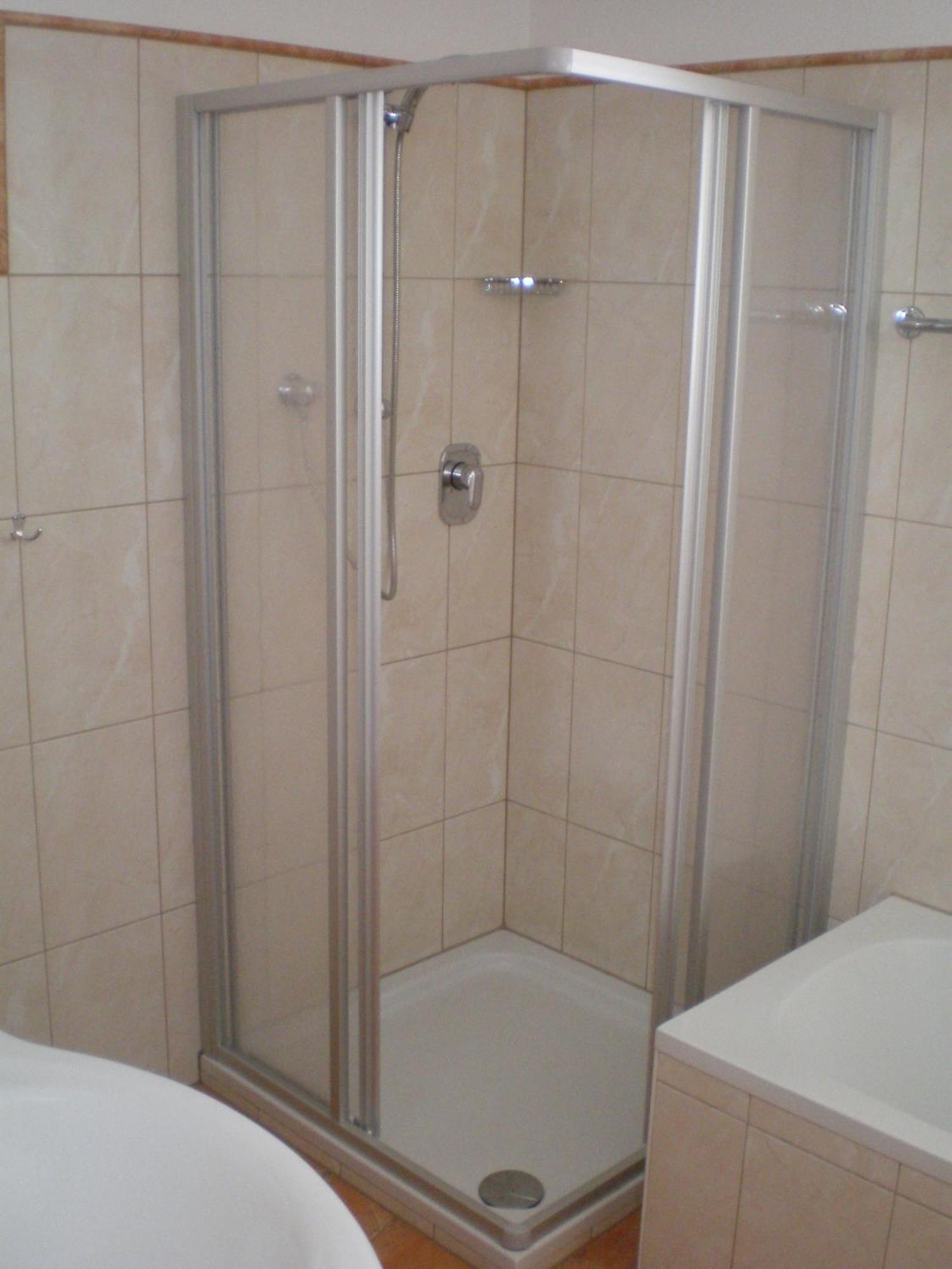 Haus Peter Schiestl Apartman Zell am Ziller Kültér fotó
