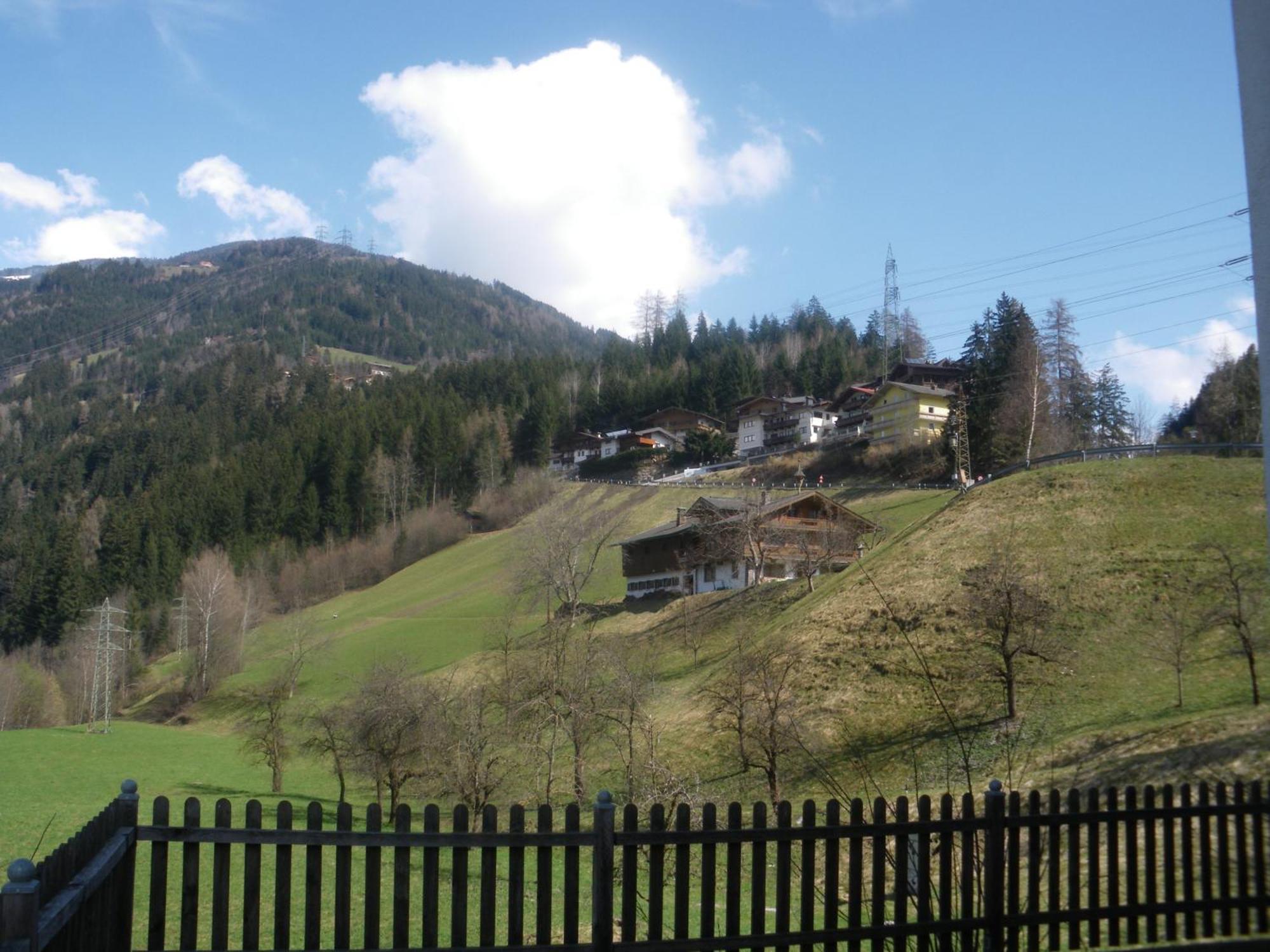 Haus Peter Schiestl Apartman Zell am Ziller Kültér fotó