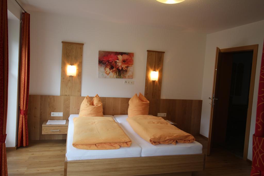 Haus Peter Schiestl Apartman Zell am Ziller Kültér fotó